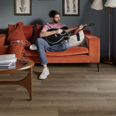 Brushed Oak Brown Laminate Flooring (SIG4766) – Capture Range By Quick Step