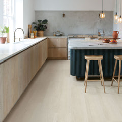 Sea Breeze Oak Light Vinyl Flooring (AVMPU40079) Bloom Collection