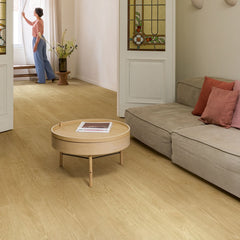Woodland Oak Natural Laminate Flooring (MJ3546) Majestic Range By Quick-Step
